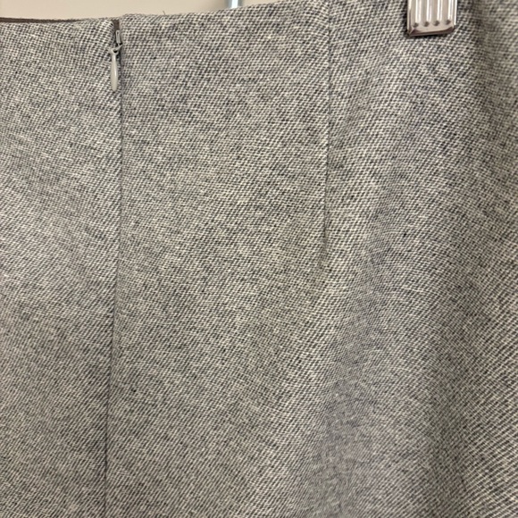 Aritzia Wilfred Mini Skirt - Size 8 - Picture 7 of 11